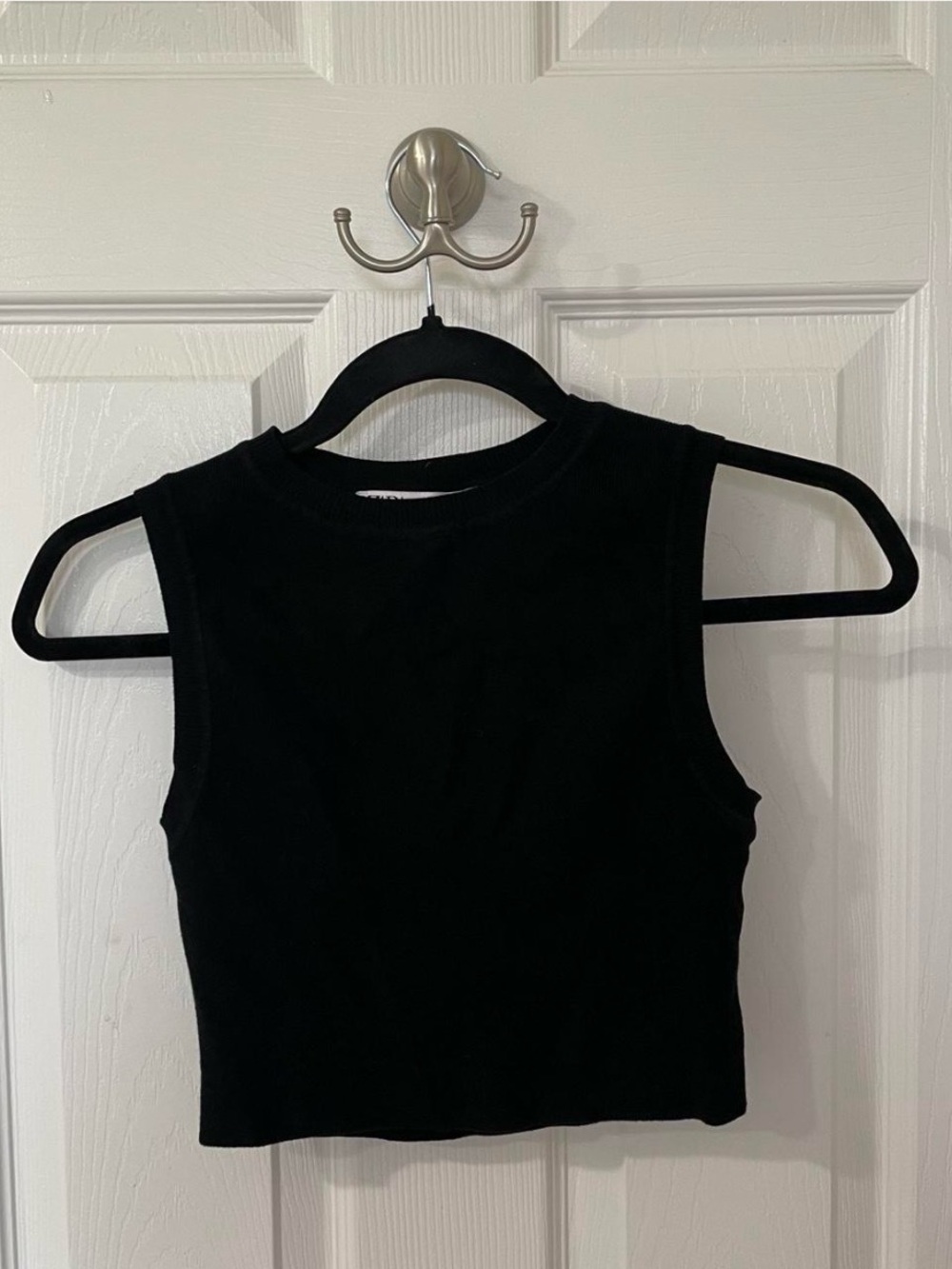 ZARA 3pc set of cropped tank top / sleeveless top